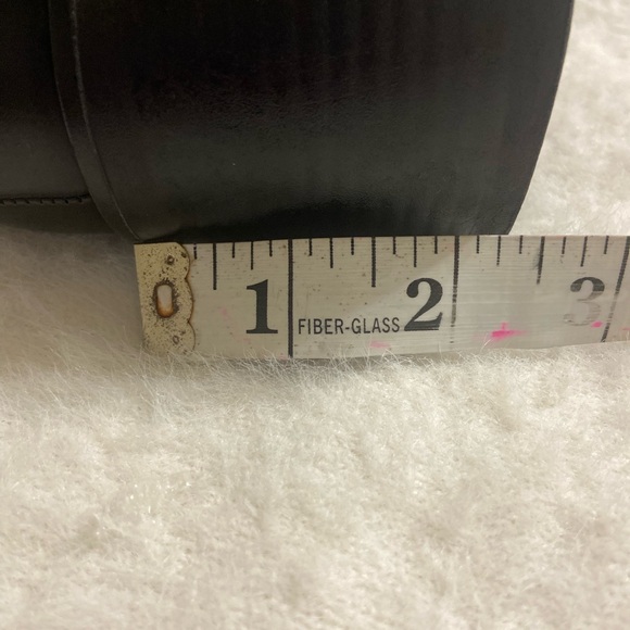 Elegant Black Women's Loafers - Picture 8 of 8